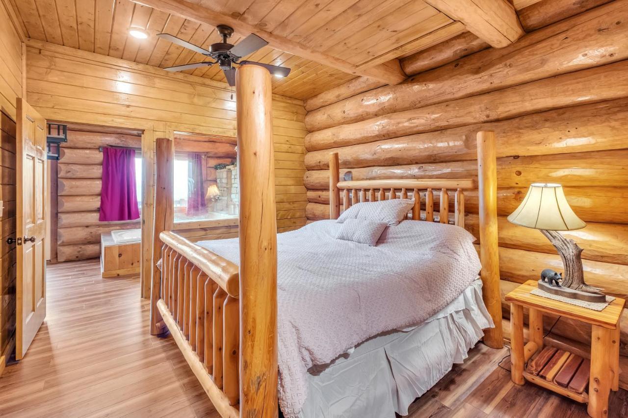 Sky Views - Panoramic Views Cabin Гатлинбург Экстерьер фото