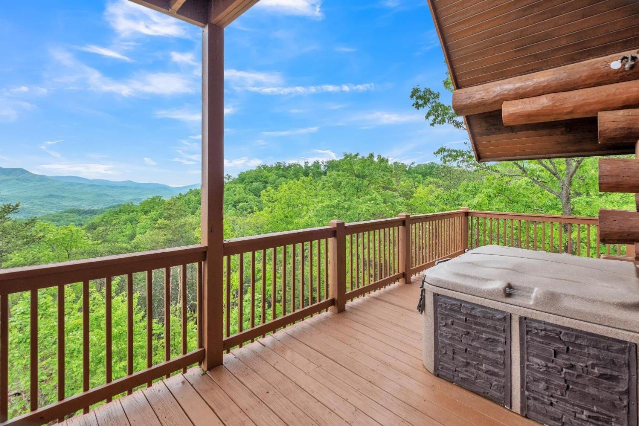 Sky Views - Panoramic Views Cabin Гатлинбург Экстерьер фото